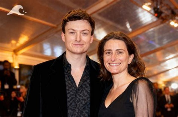 Qui Est Le Compagnon De Clementine Vergnaud Qui Est Le Compagnon De Clementine Vergnaud